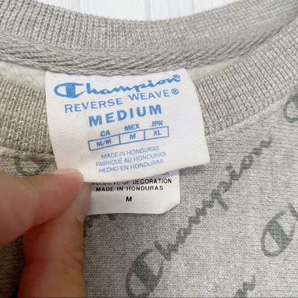 Champion Reverse Weave Gray Logo Sweatshirt Size Medium - Picture 5 of 6
